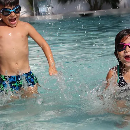 Campsite Camping Globo Barcelona Canet De Mar